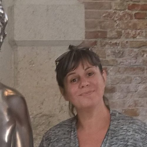 <p><b>ALEXANDRA BOURIQUET</b><br />
Régie et programmation</p>