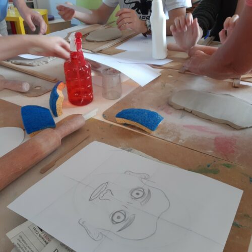 Animation famille 6-12 ans <br> Atelier modelage