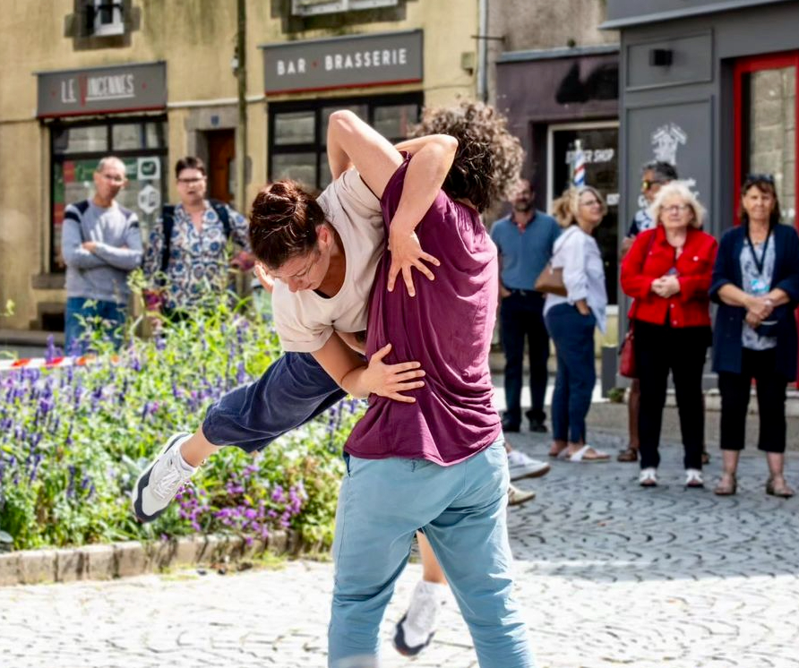 D’ici là par la Cie Jusqu’à maintenant<br> Danse au musée D’ici là par la Cie Jusqu’à maintenant<br> Danse au musée