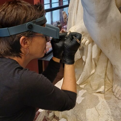 Restauration ouverte au public <br> Rencontre avec Marie Gouret